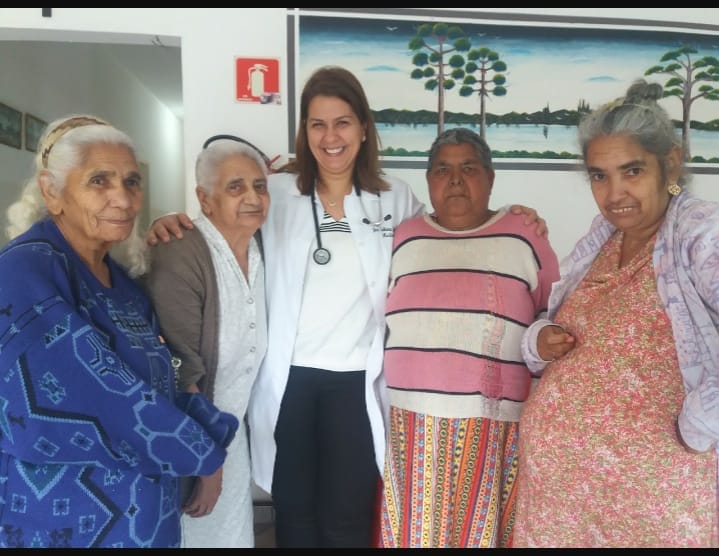 Idosos do município recebem acompanhamento médico especial