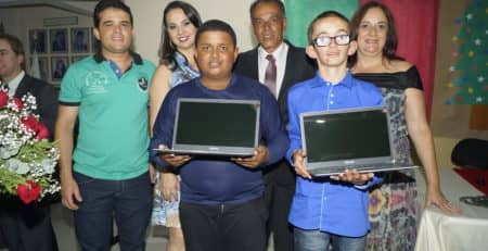 Estudantes da Escola Municipal Manoel Martins de Oliveira se destacam na OBMEP 2017